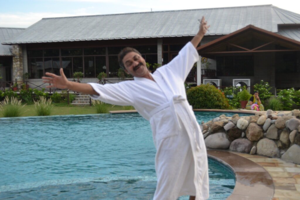 Happy funny pool 3 break free